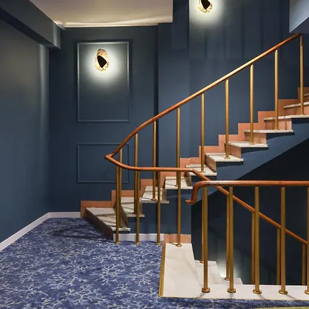The Oscar Olympic Hotel